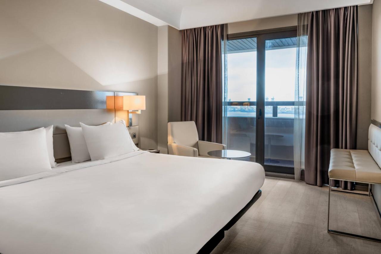 Kamer met Kingsize Bed en Uitzicht op de Oceaan